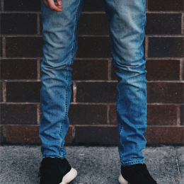 330M slim fit jeans